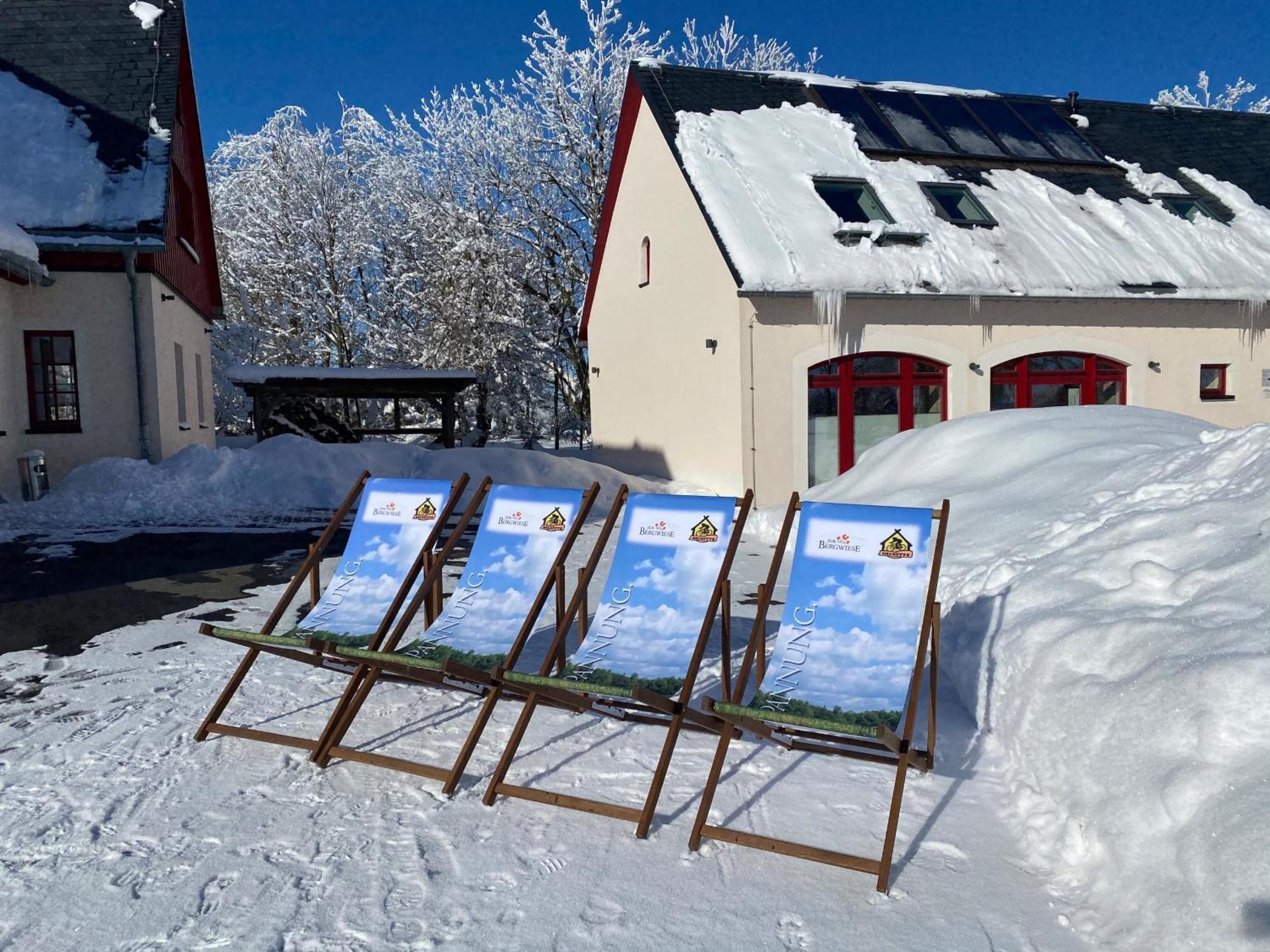 Zur Bergwiese 5 Sterne Appartementhaus Furstenau  Номер фото